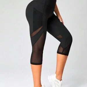 Contrast Mesh Capri Sports Leggings With Phone Pocket