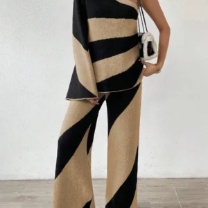 One Shoulder Color Block Sweater And Knitted Pants Set - Image 4