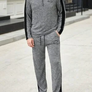 Half Open Sweatshirt And Sweatpants - Image 3